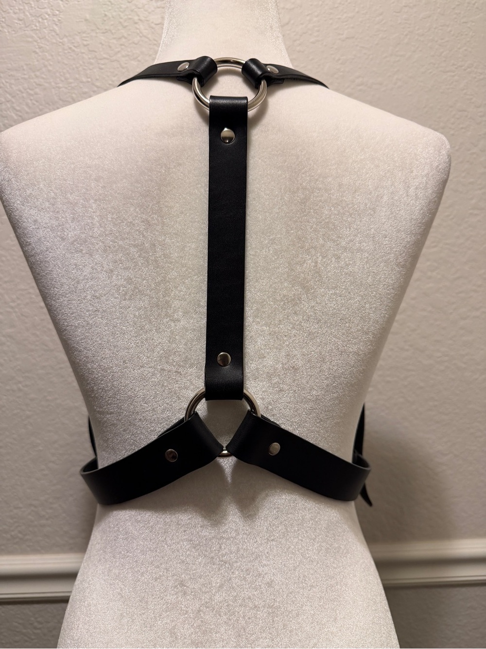 Zana Bayne Size Large Black Leather Harness Belt - Picture 5 of 8